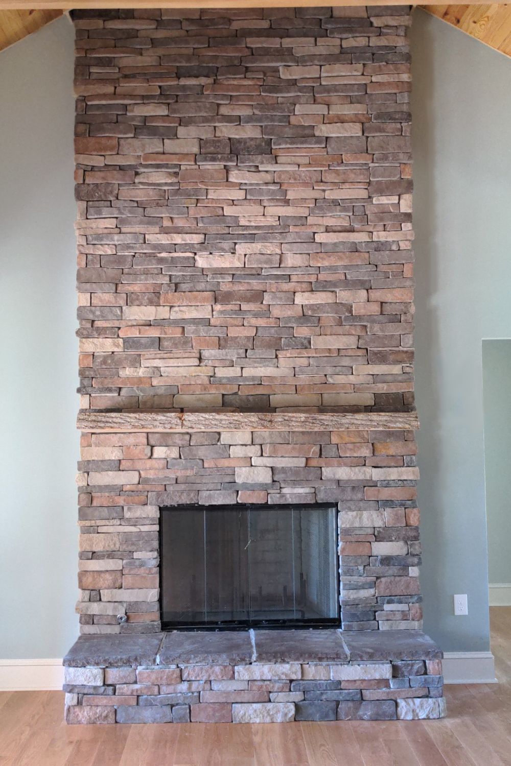 Stone Veneer - Stack Stone Ozark - Mountain View Stone