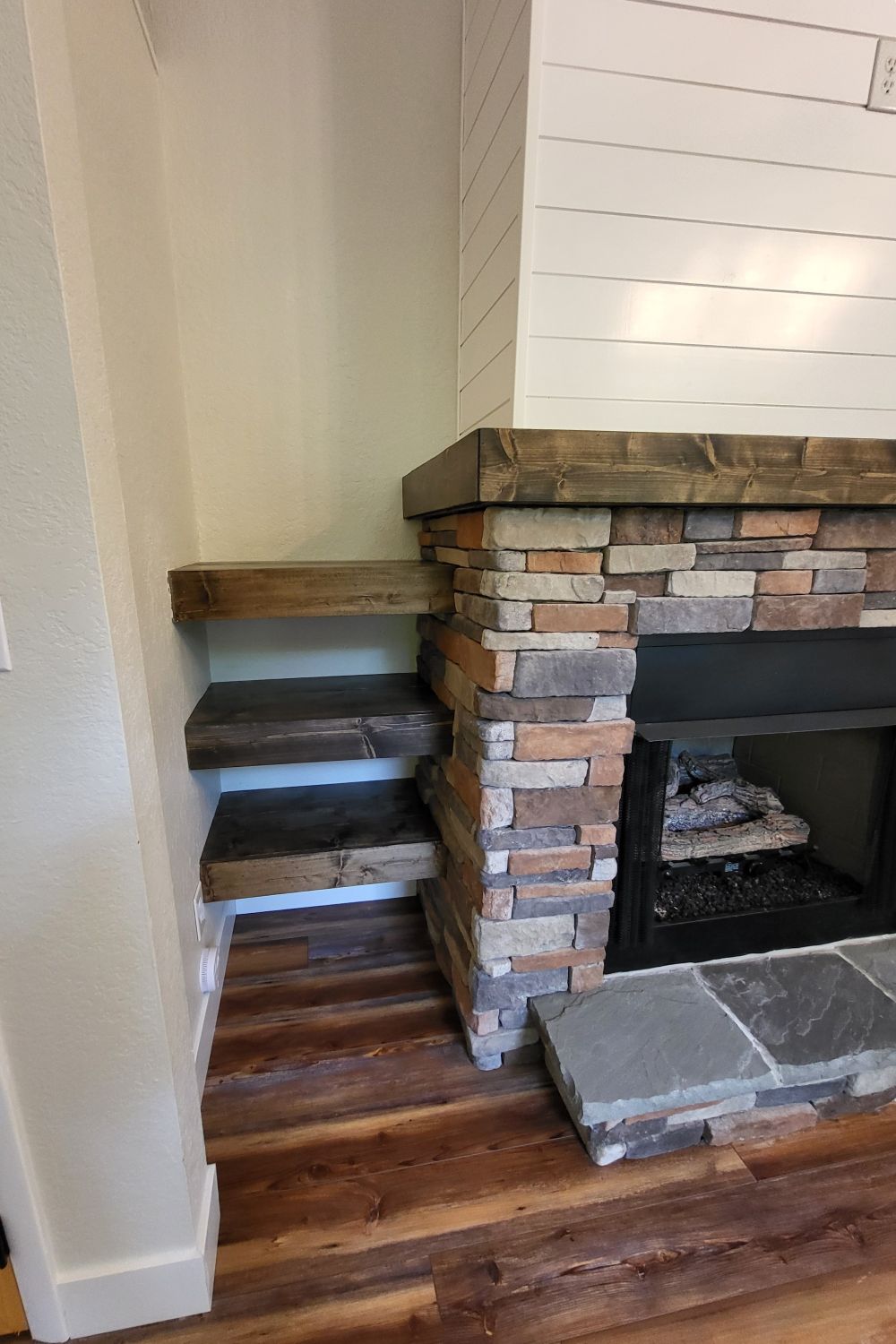 Stone Veneer - Stack Stone Ozark - Mountain View Stone