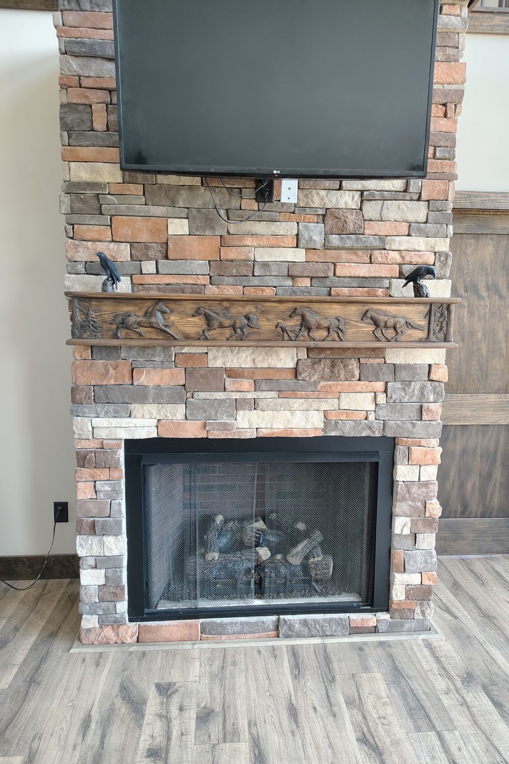 Stone Veneer - Stack Stone Ozark - Mountain View Stone
