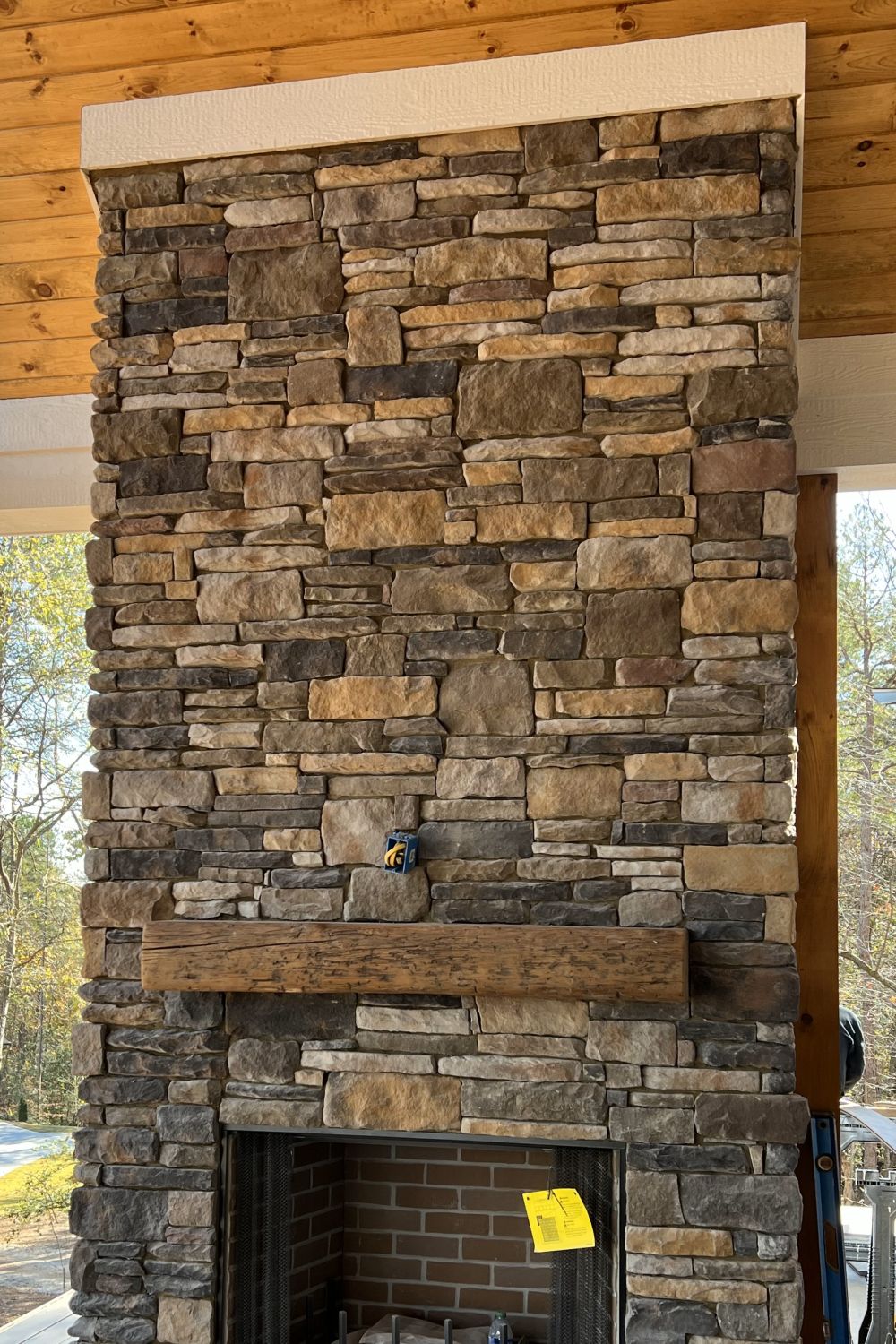 Stone Veneer - Ledge Stone Aspen & Lime Stone Aspen Blend - Mountain View Stone