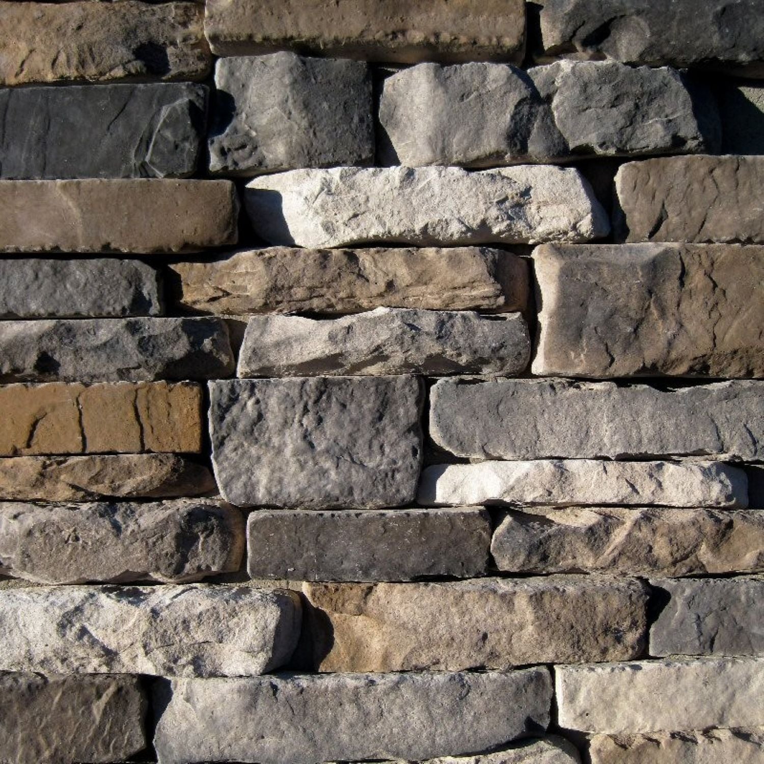 Stone Veneer - Ledge Stone Rustic & Stack Stone Rustic Blend - Mountain View Stone