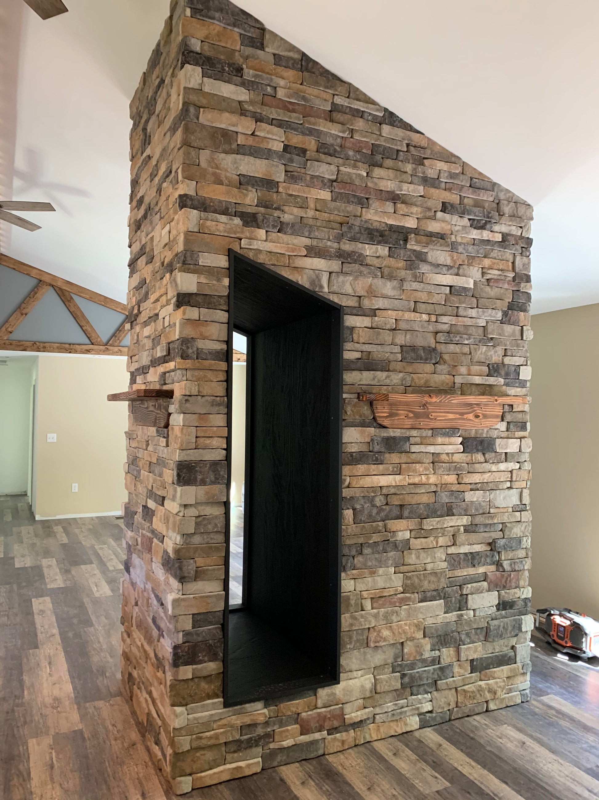 Stone Veneer - Stack Stone Aspen - Mountain View Stone